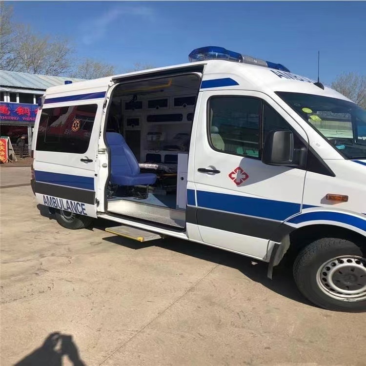 长子私人长途救护车出租转院回家